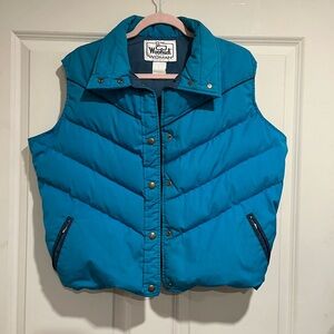 Woolrich Vintage 80’s Teal Puffer Vest with Brass Details